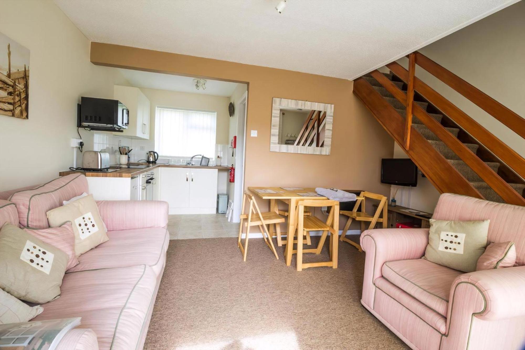 Lovely 4 Berth Chalet To Hire In Hemsby Nearby The Beach Ref 18177B Exterior photo